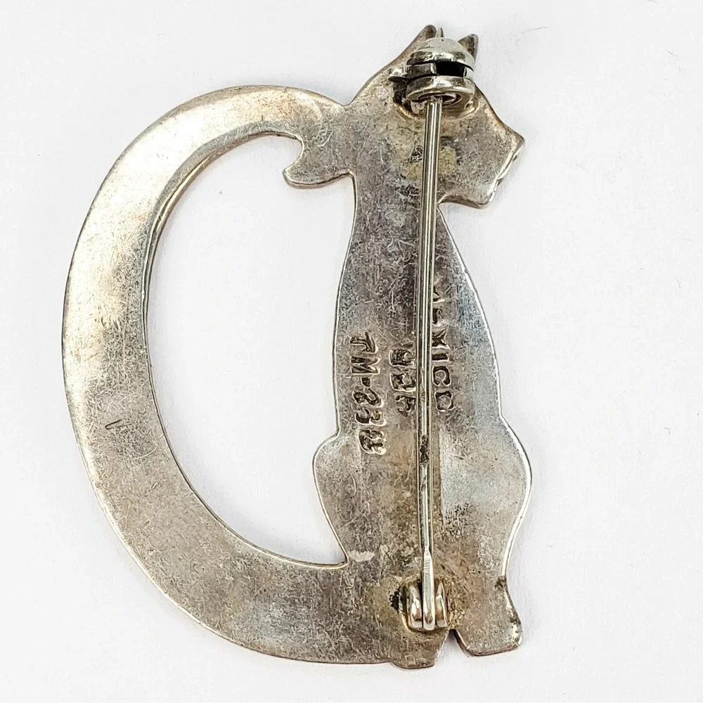 Mexico Cat Brooch 925 Sterling Silver Vintage Etched TM-238 Taxco Pin